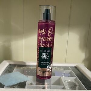 Bath & Body Works Emily in Paris Fragrance Mist - Pink and Gold